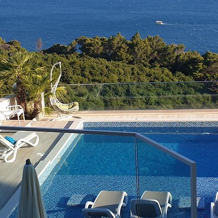 Apartments D'Hermes Ulcinj Exterior photo