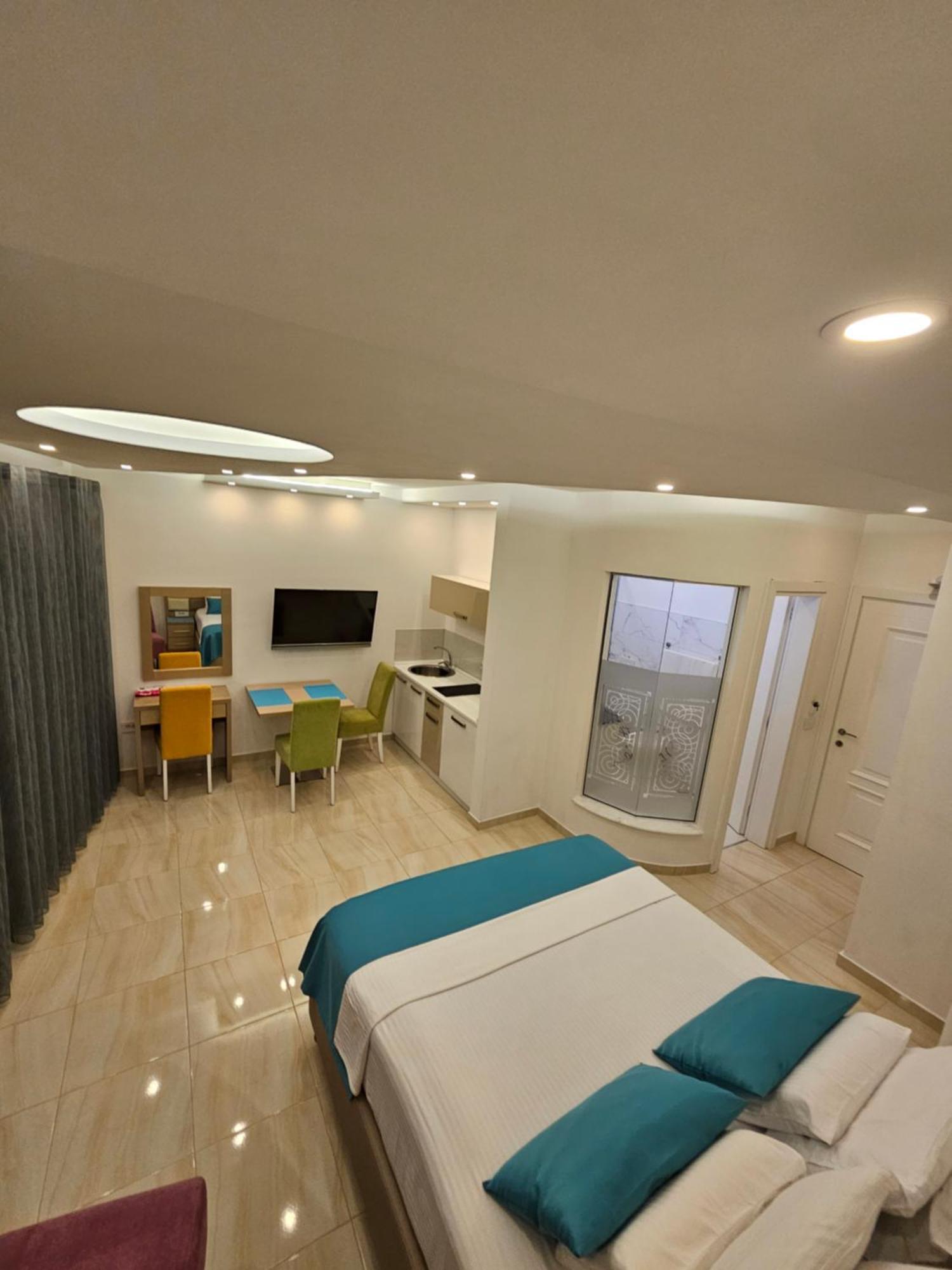 Apartments D'Hermes Ulcinj Exterior photo